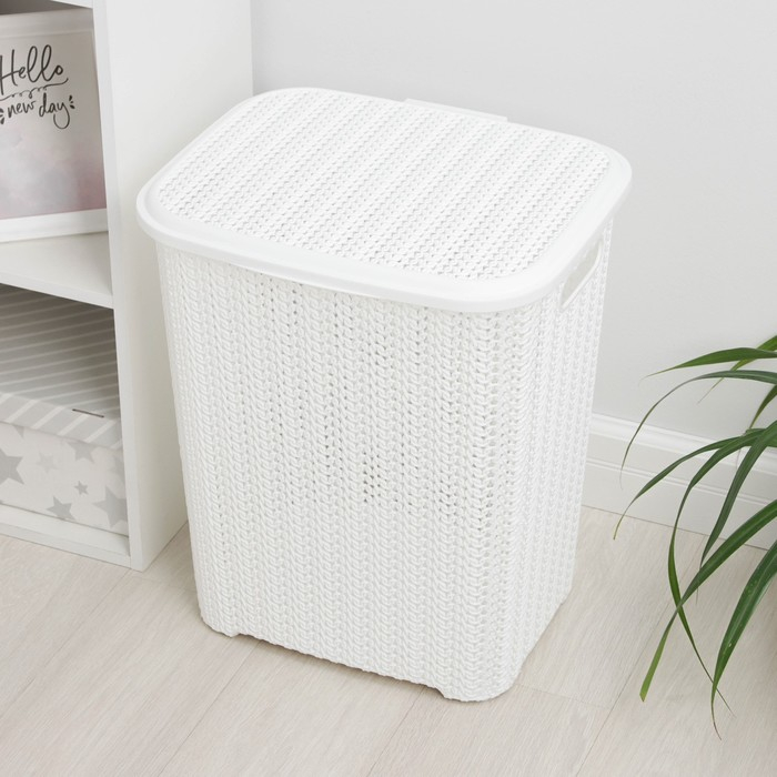 Корзина бельевая с крышкой &laquo;Вязь&raquo;, 60 л, 44&times;36&times;52 см, цвет белый