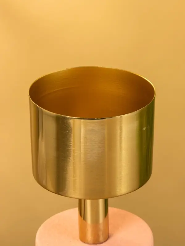 Подсвечник на 1 свечу "Кубок" пудровый с золотом 10х10х28,5 см