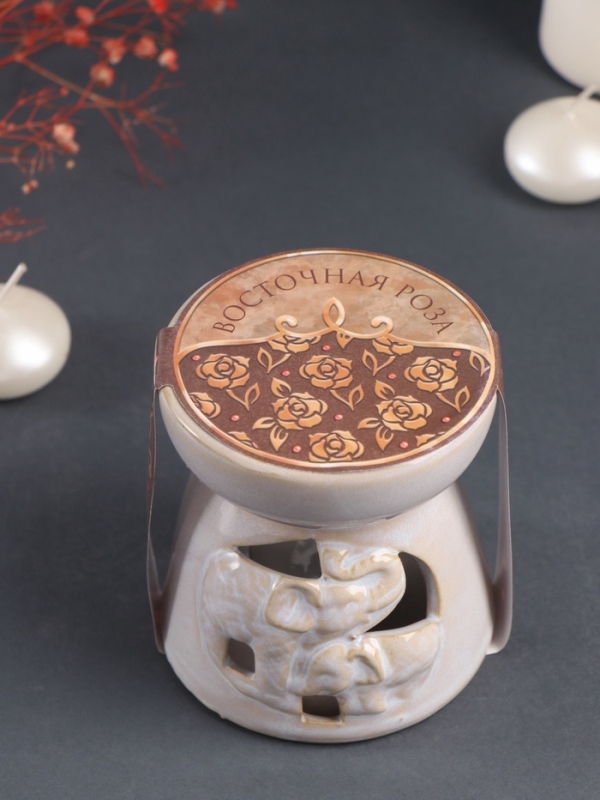 Набор: аромалампа для эфирных масел, мелтсы из воска ароматические &laquo;Слон со слонёнком&raquo;, светлый беж, 10&times;10&times;9 см