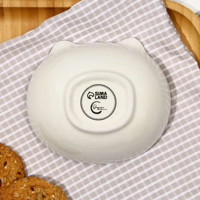 Тарелка суповая керамическая &laquo;Медведь&raquo;, 13&times;11&times;5.5 см, 300 мл