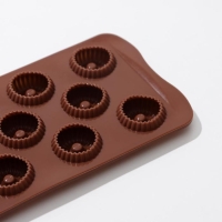 Форма для конфет и шоколада Доляна &laquo;Колечко.Риб&raquo;, силикон, 21&times;10,5&times;1,8 см, 11 ячеек, цвет коричневый