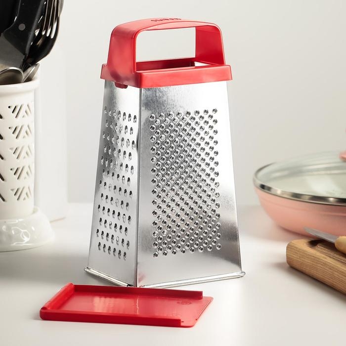 Тёрка &laquo;Универсал&raquo;, 4 грани,с крышкой-дозатором и с пластмассовой ручкой 11&times;8,5&times;22 см, цвет МИКС