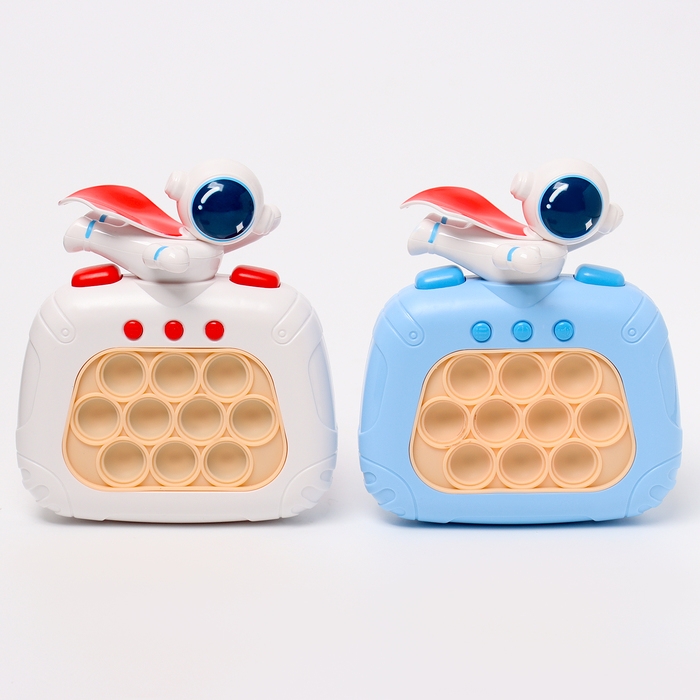 Развивающая игрушка &laquo;Космонавт&raquo;, свет, звук, виды МИКС