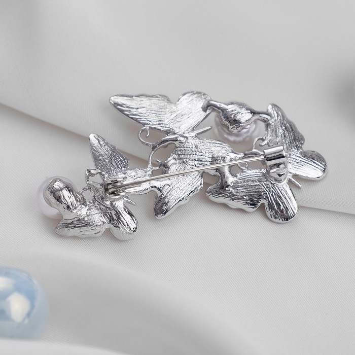 Брошь &laquo;Бабочки&raquo; трио с жемчужинами, цвет белый в серебре