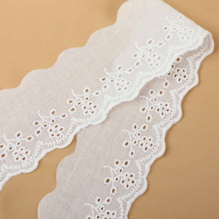 Кружево шитьё, 55 мм &times; 13 &plusmn; 1 м, цвет белый