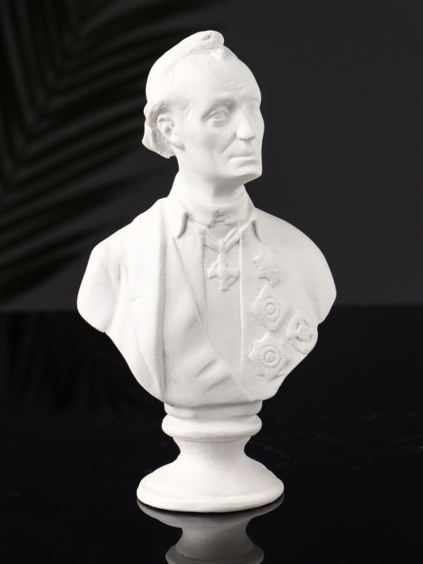 Набор бюстов на подносе, 20х10х15 см, белый