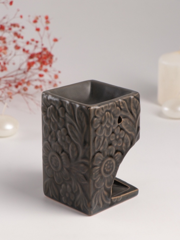 Аромалампа керамика "Цветочный букет" тёмно-оливковая 7,7х7,7х12 см