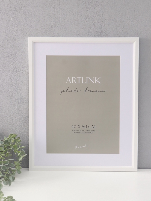 Фоторамка МДФ "Anna" 40х50 см, с паспарту (30х40 см), белый (пластиковый экран)