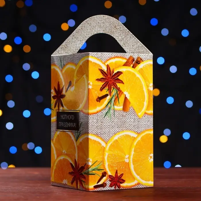 Подарочная новогодняя коробка &laquo;Апельсинки&raquo;, упаковка, 10&times;10&times;18 см