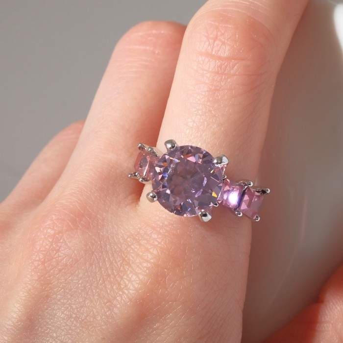 Кольцо &laquo;Драгоценность&raquo; леди, цвет розовый в серебре, безразмерное