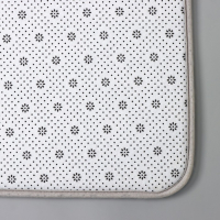 Коврик для ванной светящийся в темноте Доляна &laquo;Светящиеся фигуры&raquo;, 50&times;80 см, цвет серый