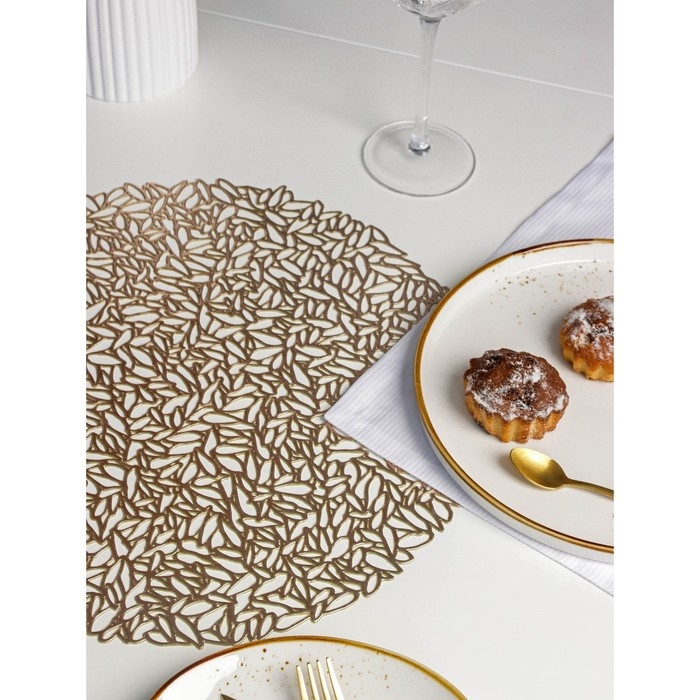 Салфетка сервировочная на стол &laquo;Манифик&raquo;, d=38 см, цвет золотой