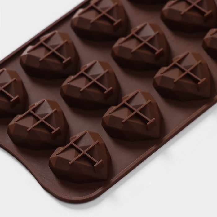 Форма для конфет и шоколада Доляна &laquo;Холодное сердце&raquo;, 20,5&times;10&times;1,5 см, 15 ячеек, цвет коричневый