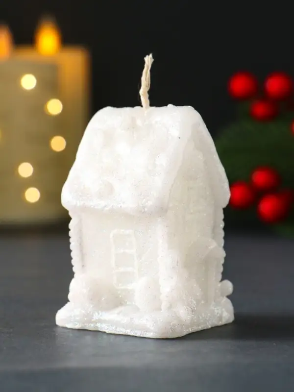 Свеча новогодняя "Домик с Пряником" 40х70мм, белый