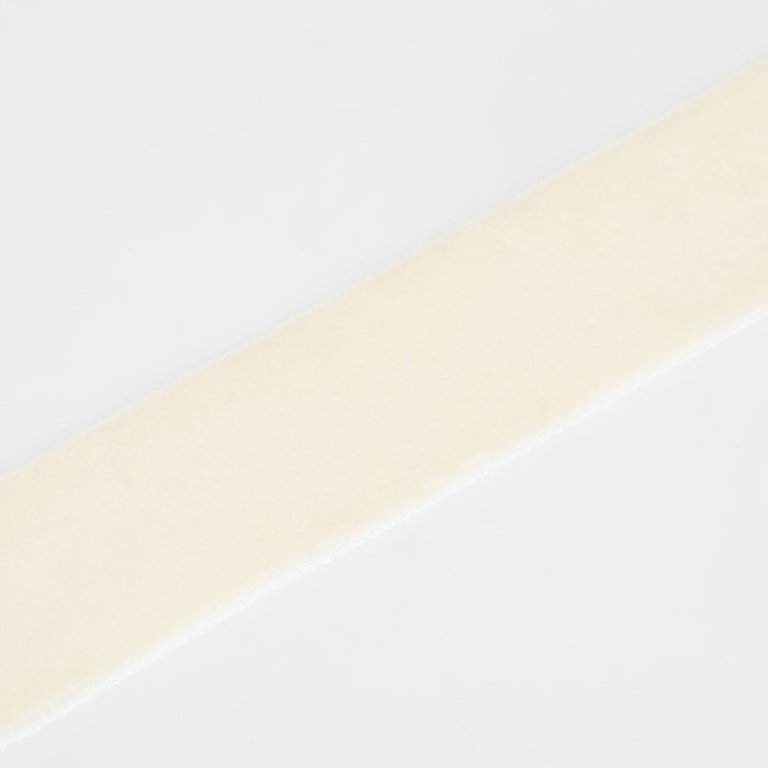 Лента бархатная, 25 мм, 18 &plusmn; 1 м, цвет молочный №08