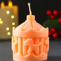 Свеча новогодняя "Карусель с лошадками" 60х80 мм, персиковый