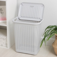 Корзина бельевая с крышкой, 30 л, 37&times;26&times;46,5 см, цвет МИКС