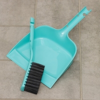 Щётка-сметка с совком &laquo;Практик&raquo;, цвет МИКС