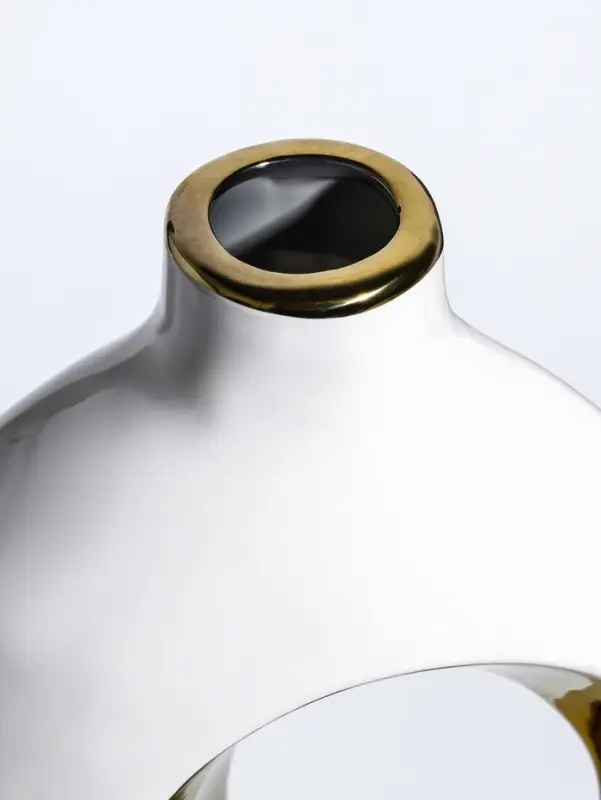 Ваза керамика настольная "Лари" (набор 2 шт) h=26х23, d=4 см, белый