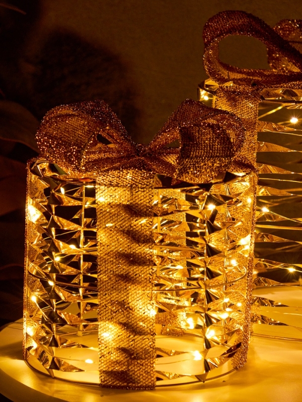 Фигура световая "Подарки цилиндр бежевые", 25х20х15 см, 90 LED, батарейки ААх8 (не в компл.), свечение тёплое белое