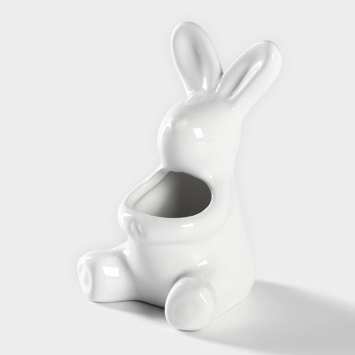 Подставка под зубочистки Доляна &laquo;Зайка&raquo;, 5,5&times;5&times;9 см, цвет белый