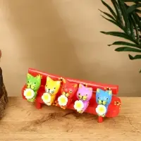 Сувенир "Котята на скамейке" дерево 19х8х6 см, цв. красный