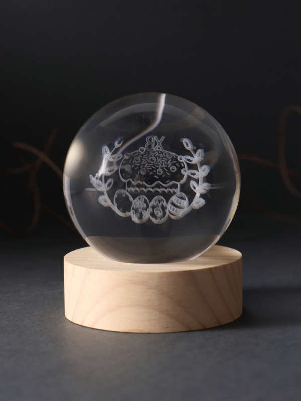 Сувенир стекло подсветка "Шар. Пасхальная корзинка" d=6 см подставка дерево, USB