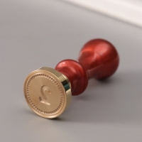 Печать для сургуча с пластиковой ручкой "Классика цифра 2" 2,5х2,5х6,3 см