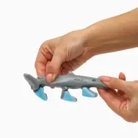 Мялка "Акула в кроссовках"