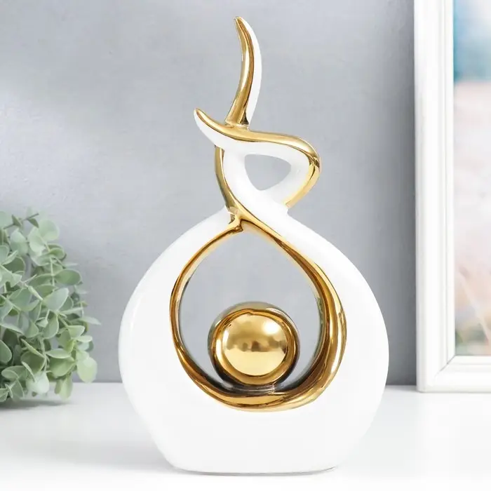 Сувенир керамика "Абстракция. Прикосновение. Шар" белый с золотом 28х6х17 см