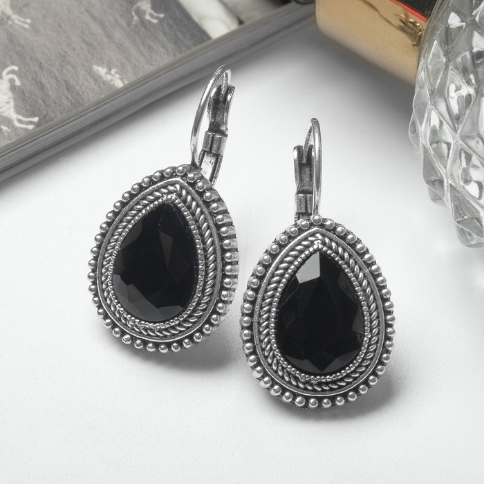 Серьги со стразами &laquo;Капля&raquo; изящность, цвет чёрный в чернёном серебре