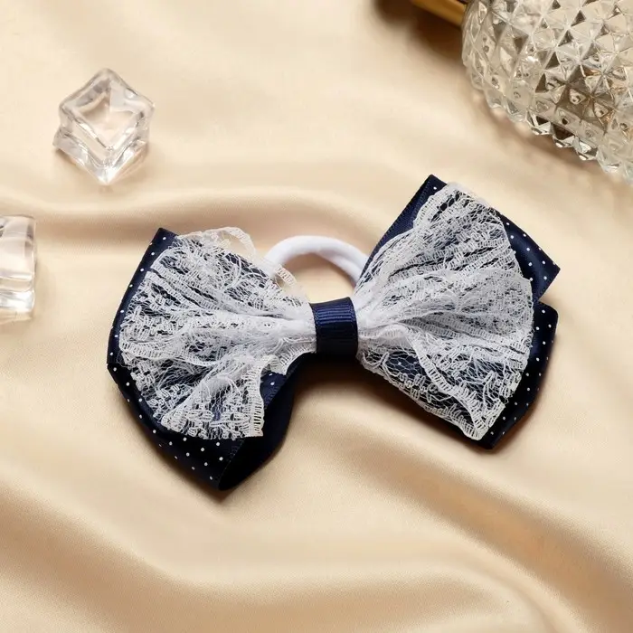 Резинка для волос &laquo;Школьница&raquo;, синий с кружевами