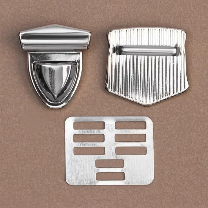 Застёжка для сумки, 3.3&times;3.5 см, цвет серебряный