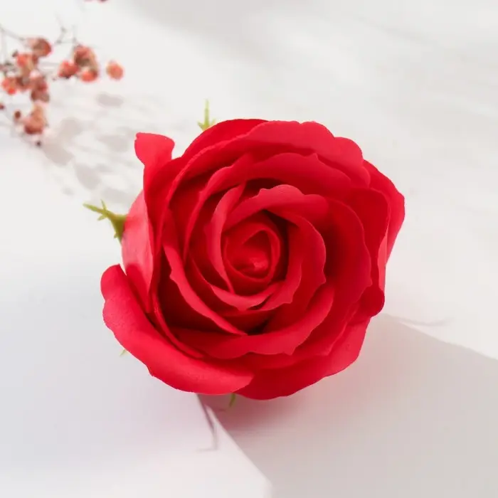 Мыльные лепестки "Бутон королевской розы. Алый" 7х7х6 см