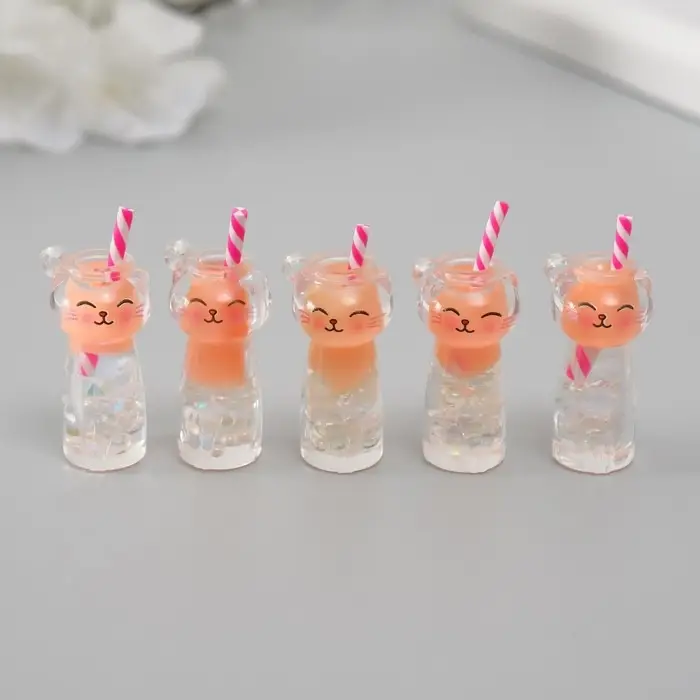 Подвеска для творчества акрил "Коктейль. Персик-кошка" светится в темноте 3,4х1,8х1,8 см