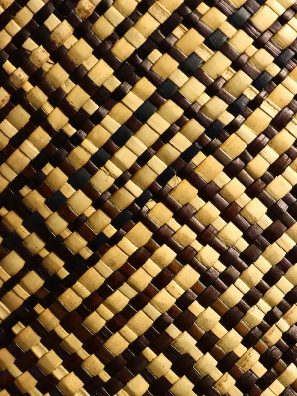 Сумка плетёная из пандана 25х18х38 см, цв. бежево-коричневый