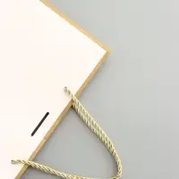 Пакет подарочный, белый, с бантом, 28 х 20 х 10 см