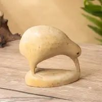 Сувенир "Птица Киви" дерево Суар, 10х5х9 см, цв. бежевый