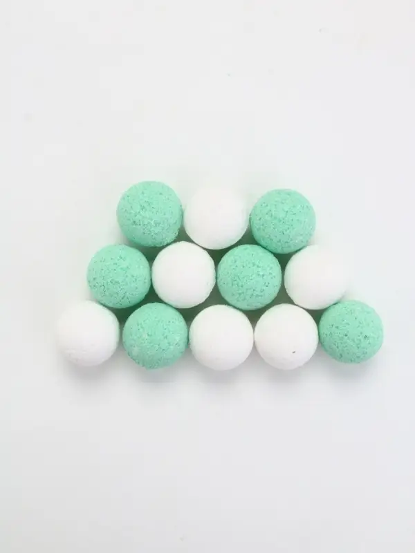 Бомбочки для ванны Happy New Year, аромат рождественская ель, набор 12 шт х 20 г, URAL LAB