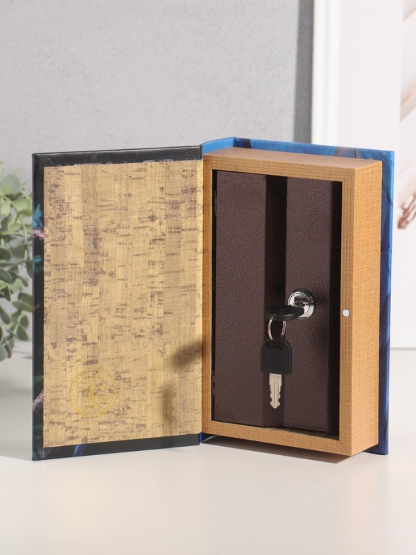 Сейф-книга дерево кожзам "Птицы. Гиацинтовый ара" 21х13х5 см