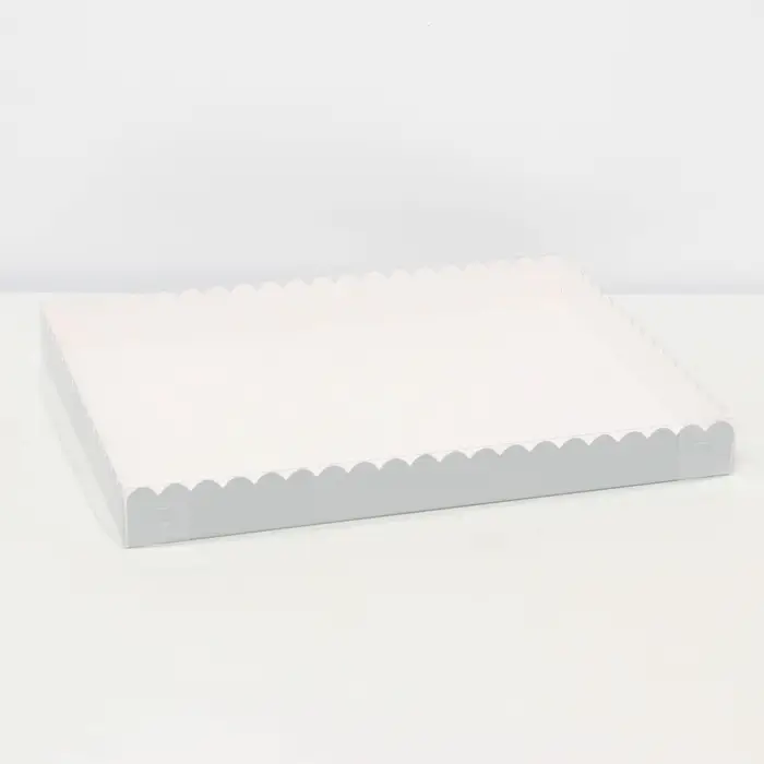 Коробка для печенья, серебряная, 23.5&times;30&times;3 см