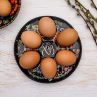 Стеклянная подставка на 6 яиц &laquo;ХВ&raquo; на пасху, 18 х 18 см.