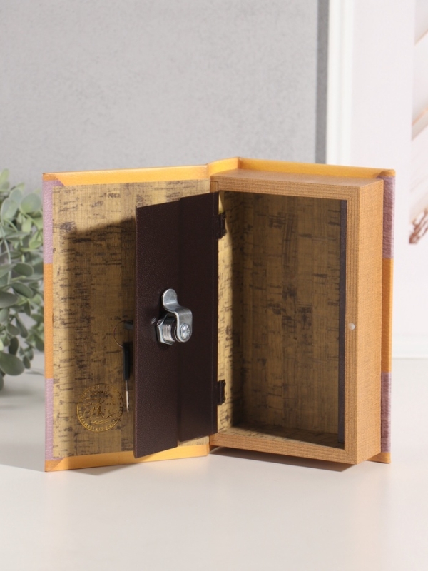 Сейф-книга дерево кожзам "Как стать миллионером" тиснение 21х13х5 см