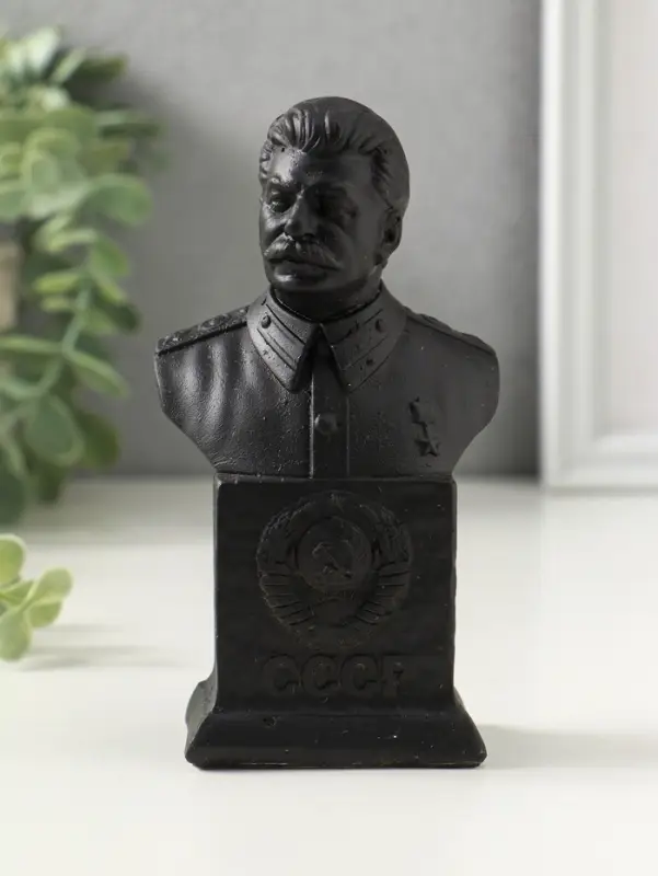Бюст Сталина, 12х6.5х4.5см, графит