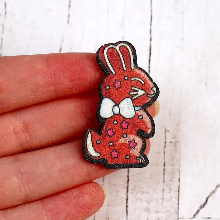 Деревянный значок &laquo;Заяц&raquo;