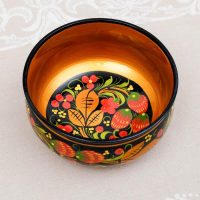 Чашка &laquo;Ягодка&raquo;, средняя, 15&times;7 см, хохлома