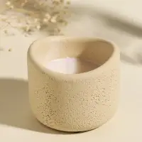 Свеча в вулканическом подсвечнике "Изгиб" белая 8,3х8,5х7 см