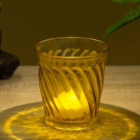 Подсвечник для чайной свечи 8х8х8,5 см