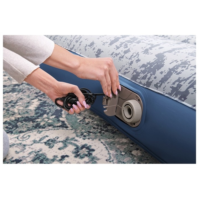 Кровать надувная Bestway Queen, 203&times;152&times;30 см, со встроенным электронасосом, 67836