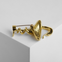 Новый год! Символ года 2025! Брошь &laquo;Змея в геральдике&raquo; знак, 4,4 см, цвет чернёное золото